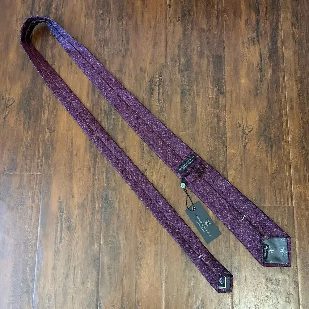 JOHN VARVATOS USA Neck Tie Mens Burgundy Silk Flecked Signature Tailored NWT